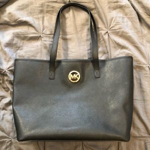 MICHAEL KORS Large Black Purse / Tote